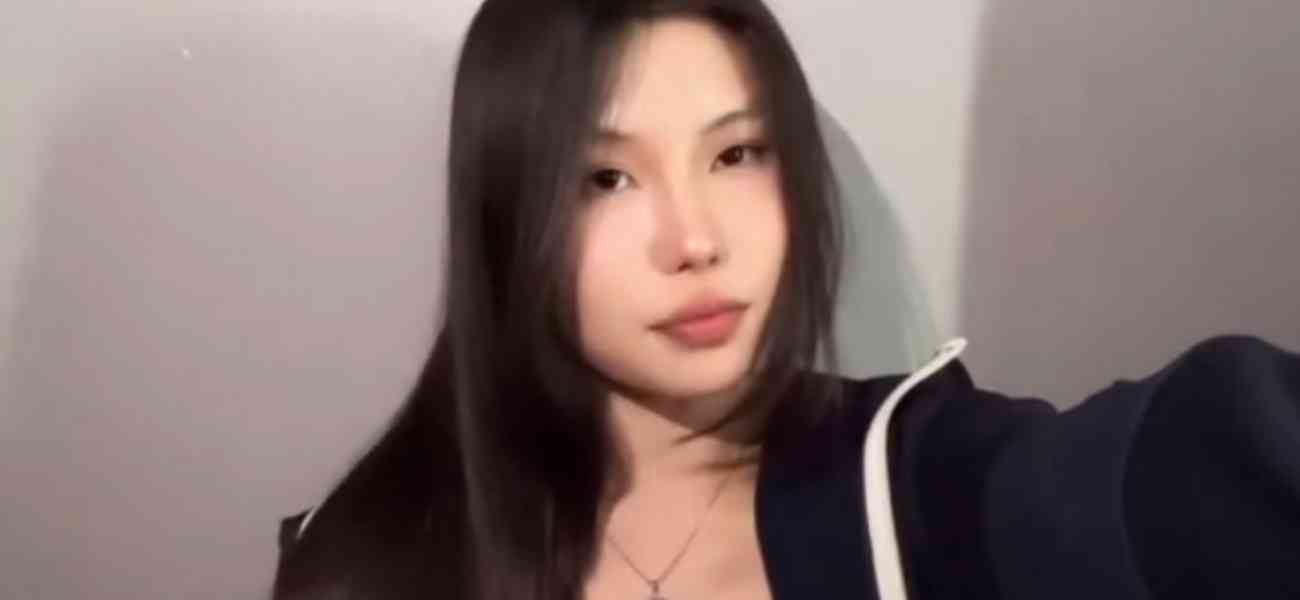 男友安慰你 你居然这样回报男友的 科尔沁右翼前旗山丹蒙古包自慰发给男友视频被曝光